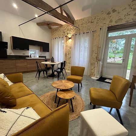 Maison De Vacances Gondrin Luaran gambar