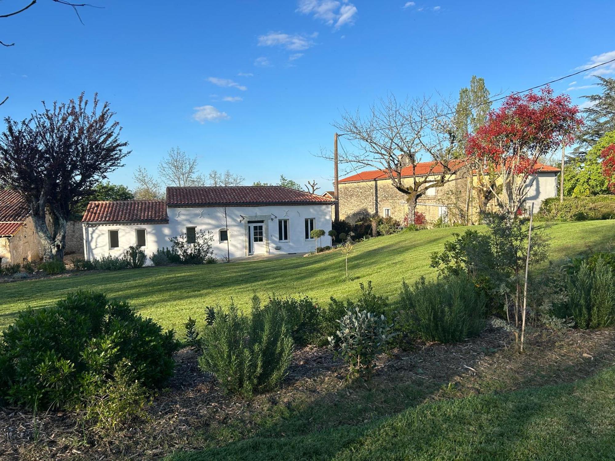 Maison De Vacances Gondrin Luaran gambar
