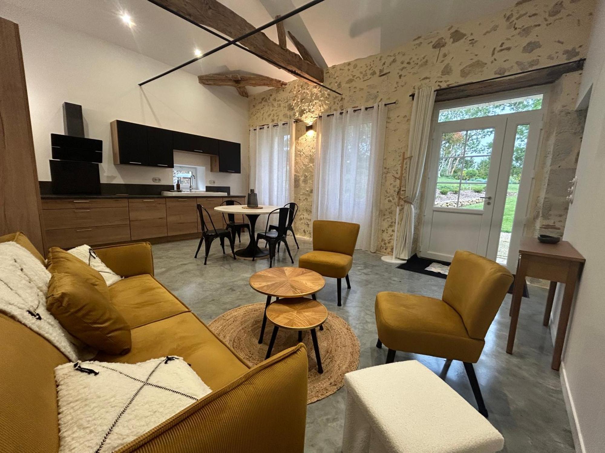 Maison De Vacances Gondrin Luaran gambar