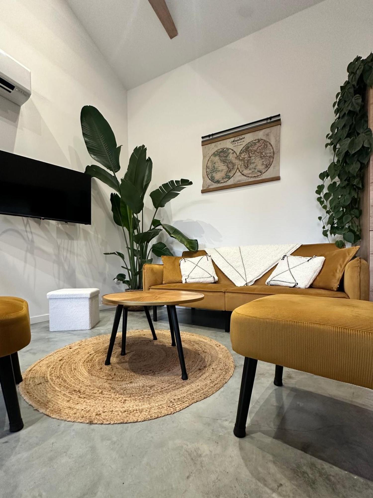 Maison De Vacances Gondrin Luaran gambar