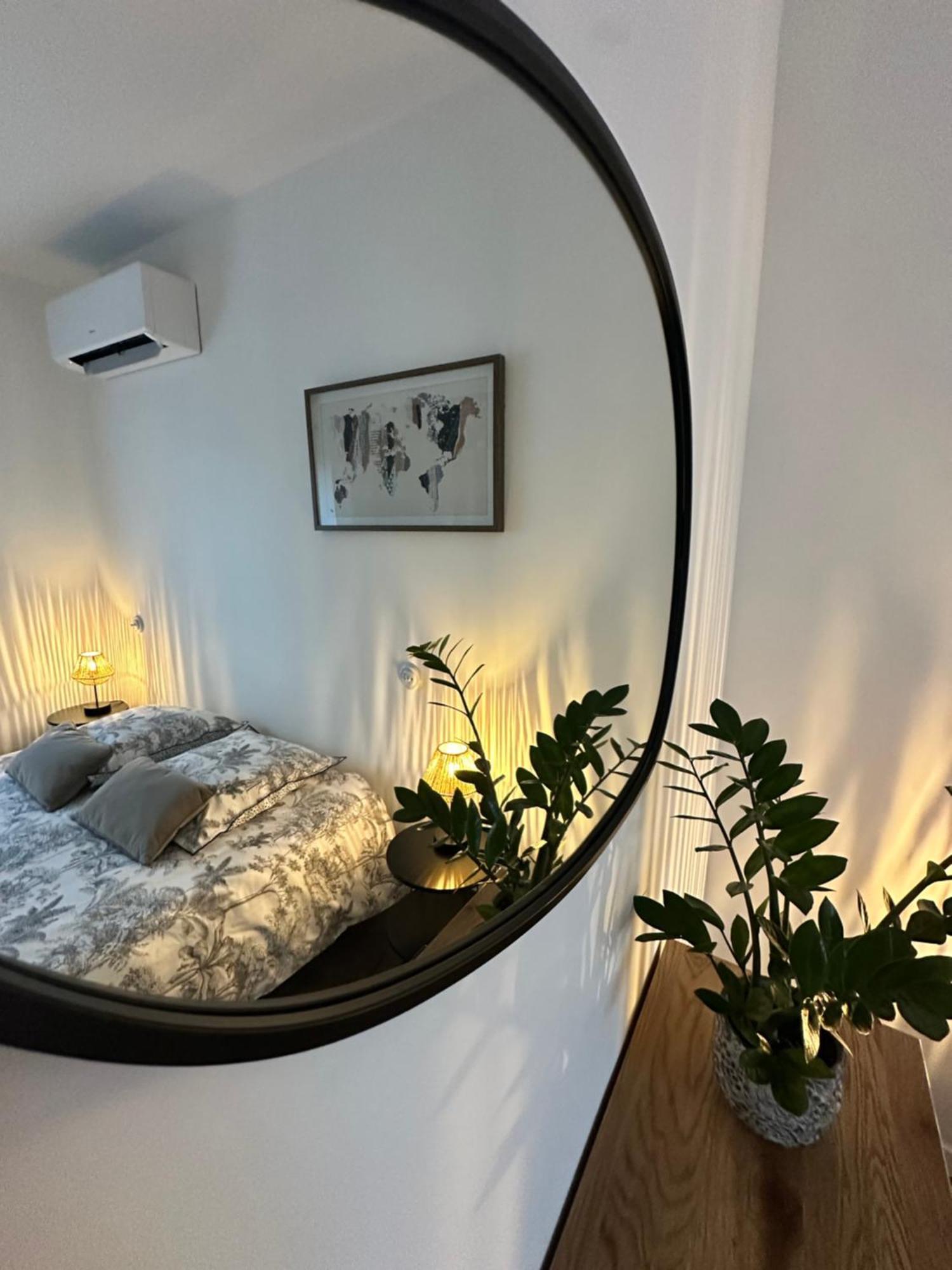 Maison De Vacances Gondrin Luaran gambar
